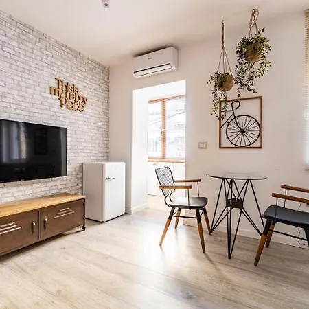 Apartamento Modern Cozy Near New Bazaar Tirana